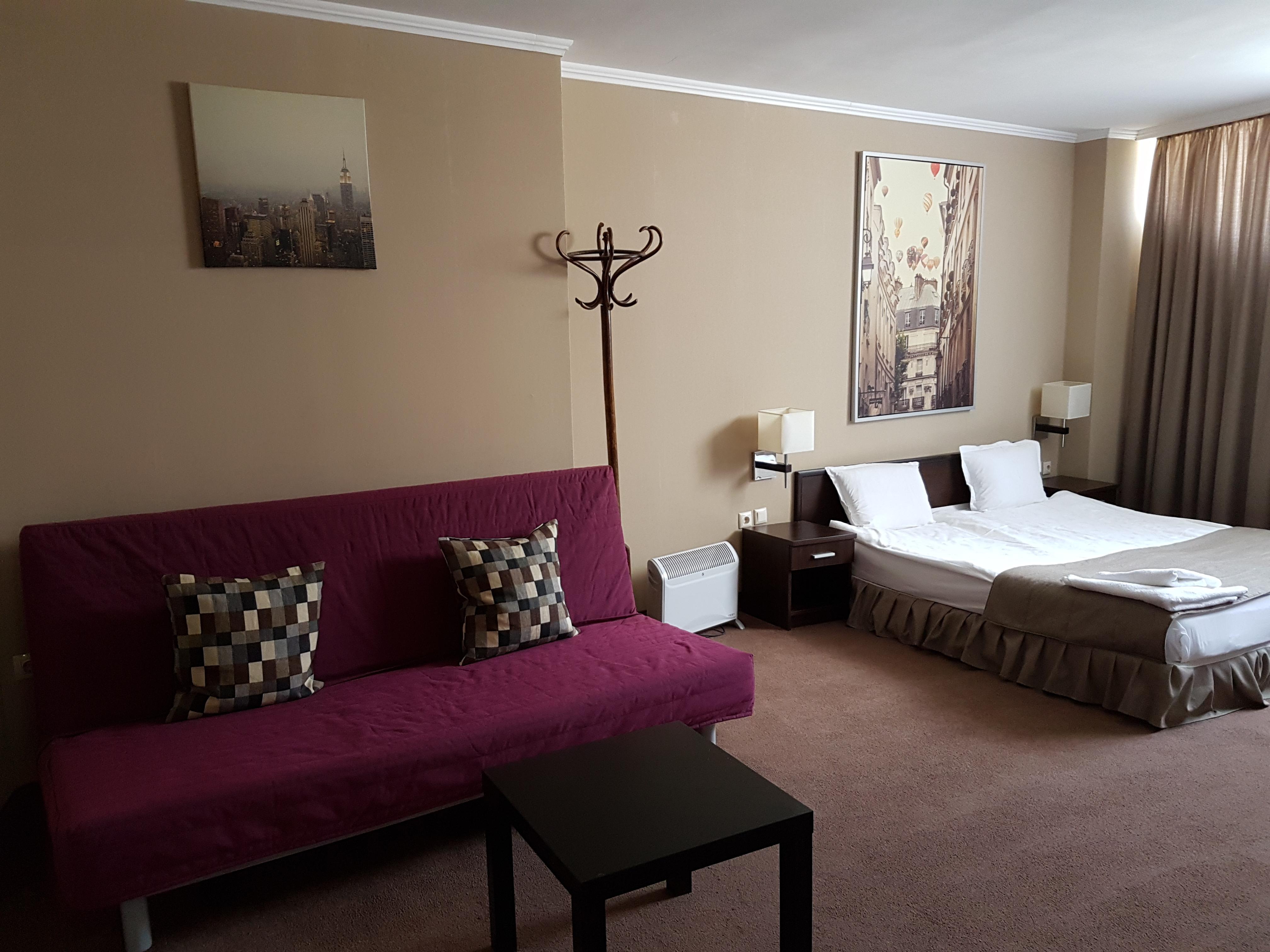 Art Hotel Warna Exterior foto