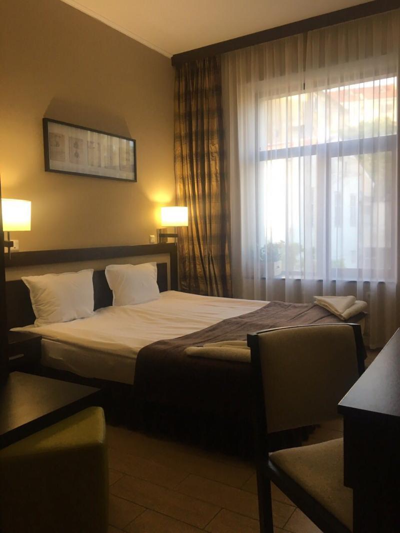 Art Hotel Warna Exterior foto